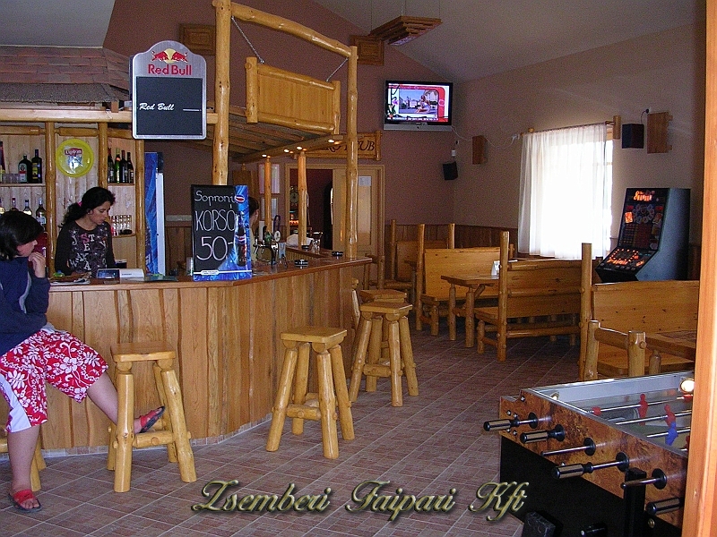 Jókai söröző - 09.JPG